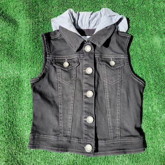 Kid's / Girls SZ 6/7 Hooded Battle Jacket Vest with Skull Applique - Picture 2 of 9